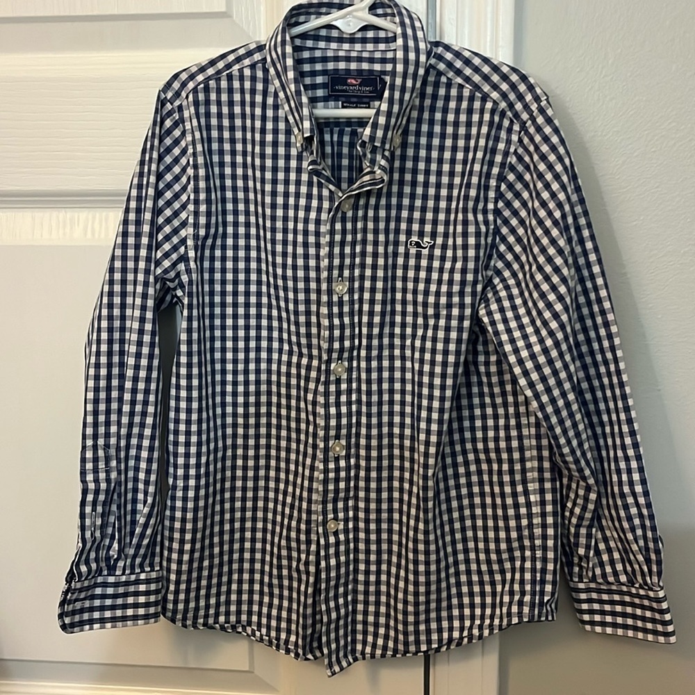 Vineyard Vines whale shirt